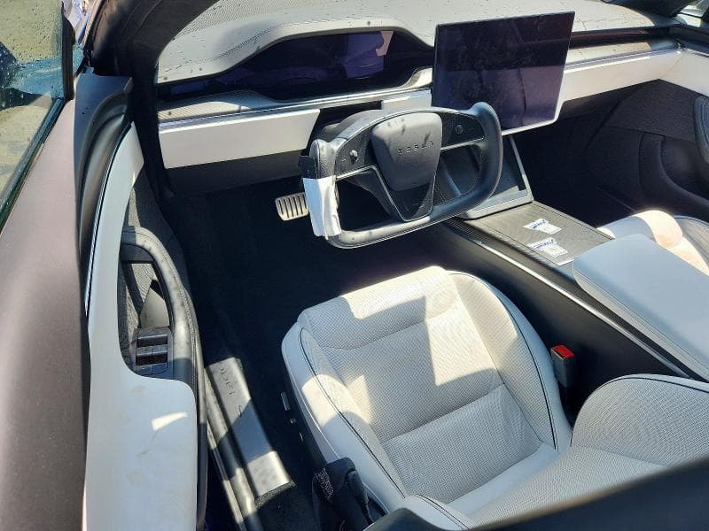 2023 TESLA MODEL S 8