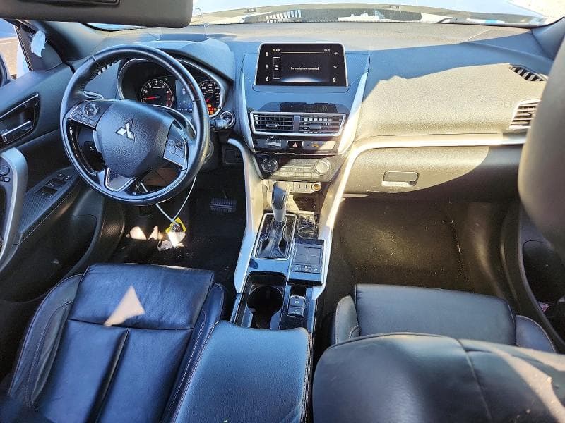 2020 MITSUBISHI ECLIPSE CROSS 8