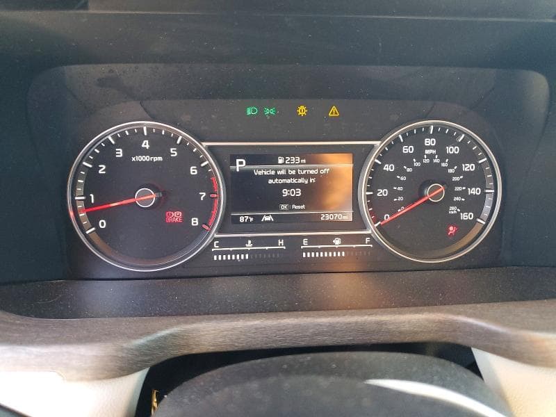 2023 KIA SORENTO S 9