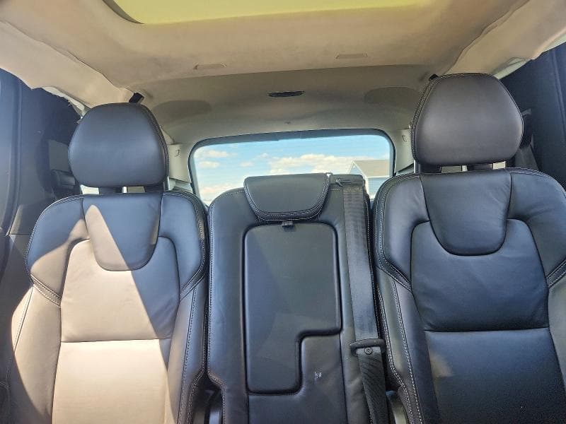2022 VOLVO XC90 T6 INSCRIPTION 10