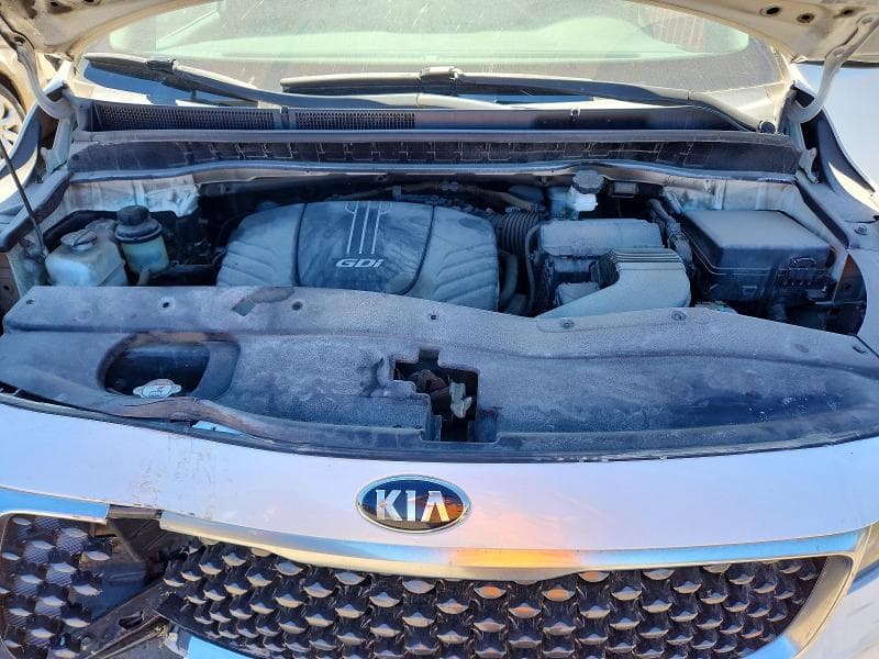 2017 KIA SEDONA LX 12