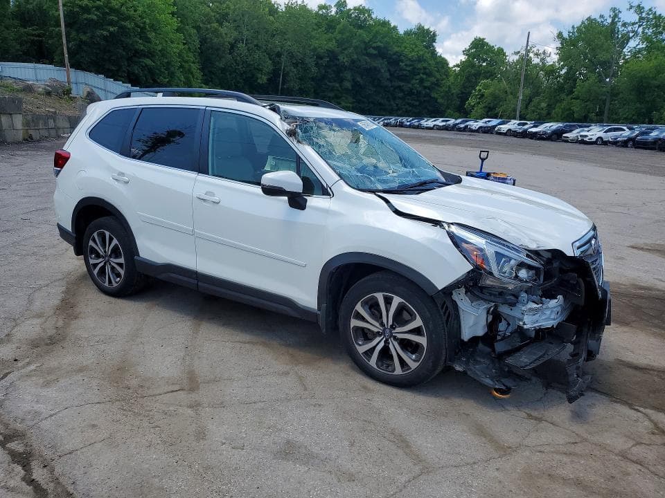 2019 SUBARU FORESTER LIMITED 4