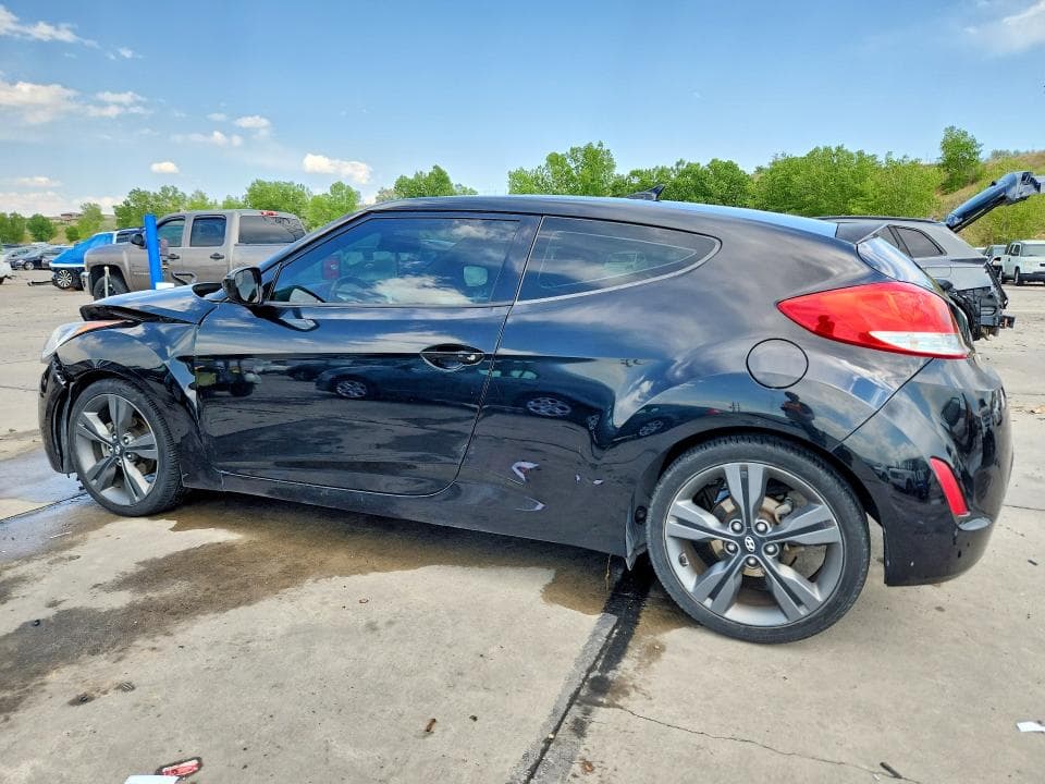 2017 HYUNDAI VELOSTER VALUE EDITION 2