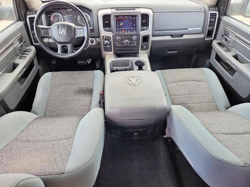 2019 RAM 1500 CLASSIC SLT 8