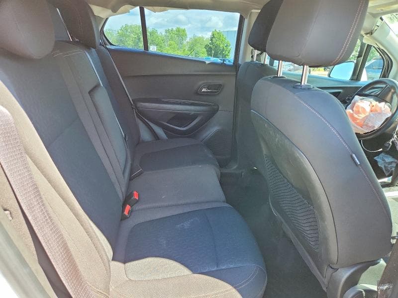 2018 CHEVROLET TRAX LS 11