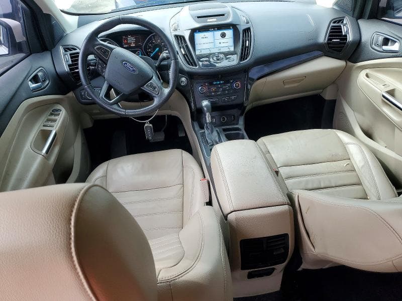 2017 FORD ESCAPE TITANIUM 8