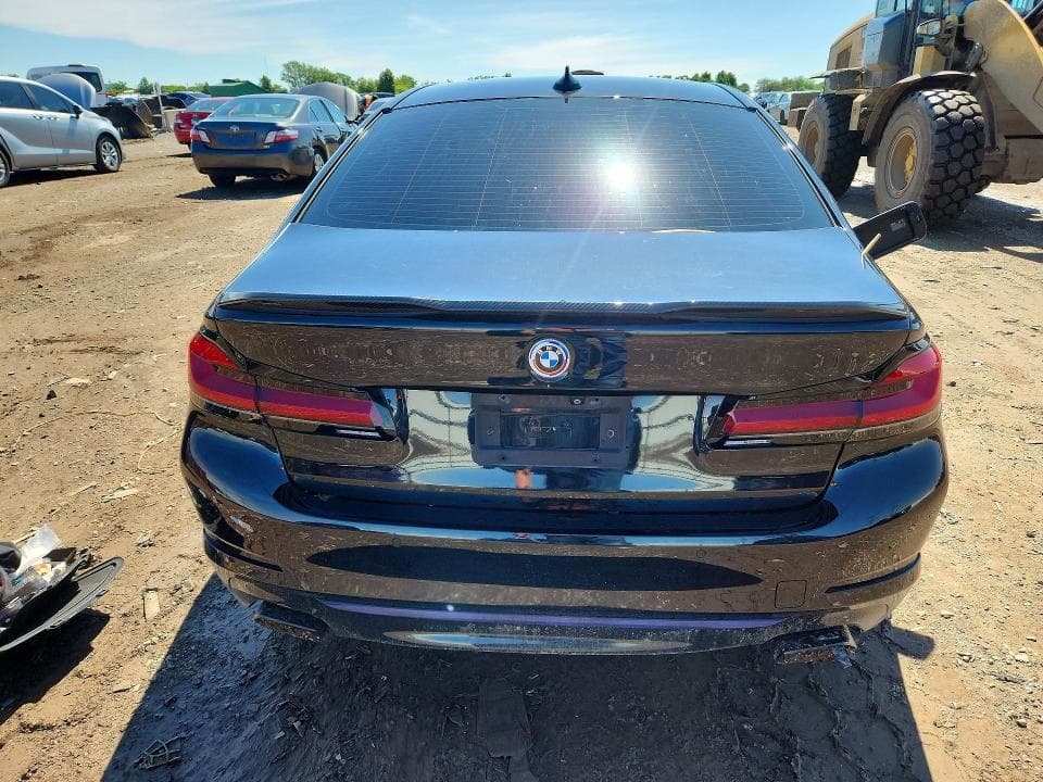 2019 BMW 540 XI 6
