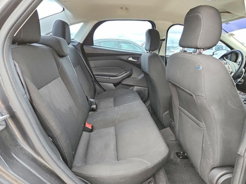 2018 FORD FOCUS SE 10