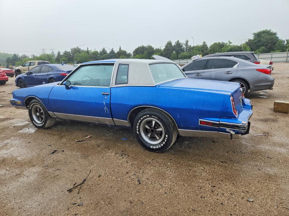 1984 PONTIAC GRAND PRIX LE 2
