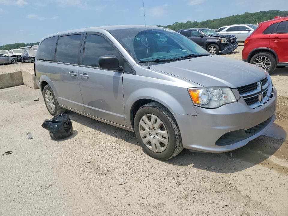 2018 DODGE GRAND CARAVAN SE 4