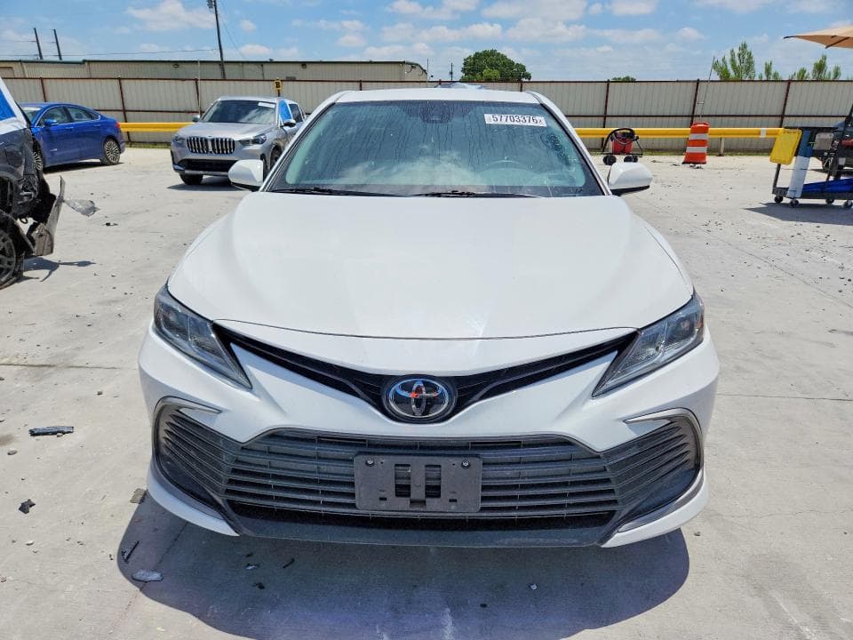 2023 TOYOTA CAMRY LE 5