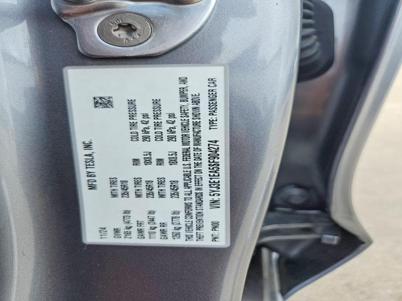 2025 TESLA MODEL 3 13