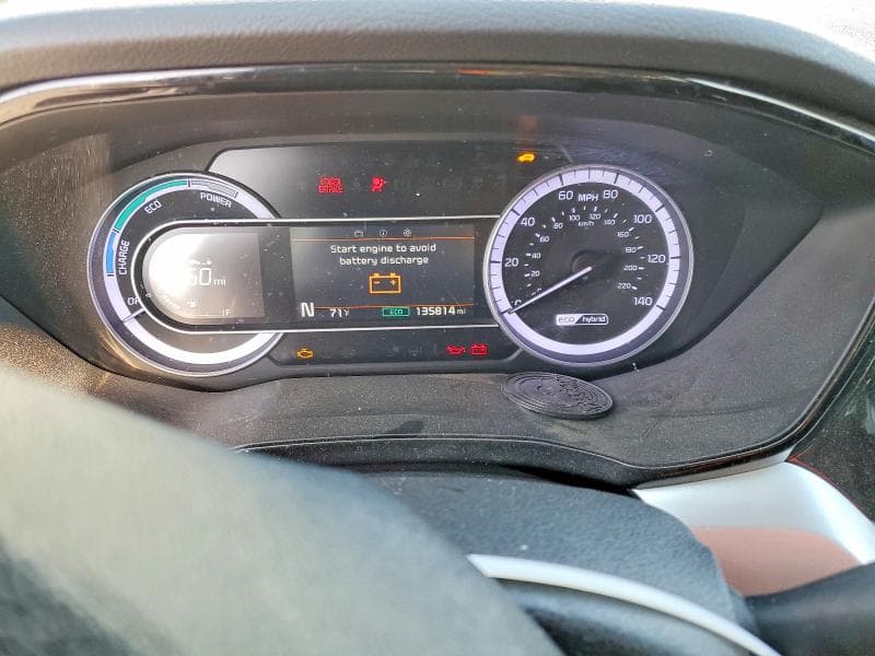2021 KIA NIRO LX 9