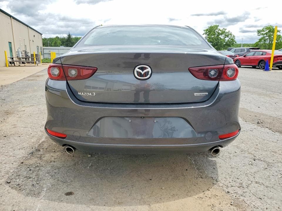 2022 MAZDA 3 SELECT 6