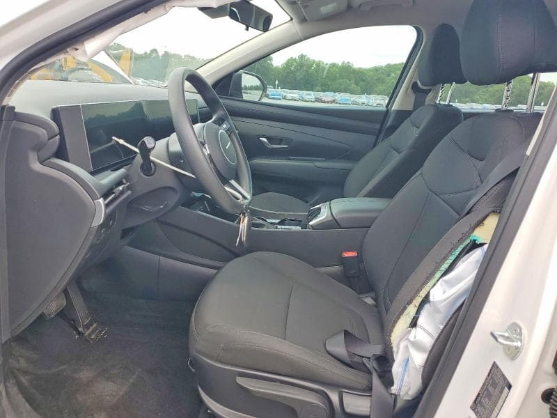 2025 HYUNDAI TUCSON SE 7