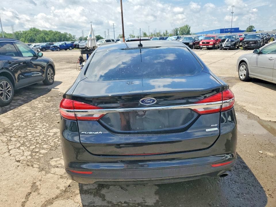 2017 FORD FUSION SE 6