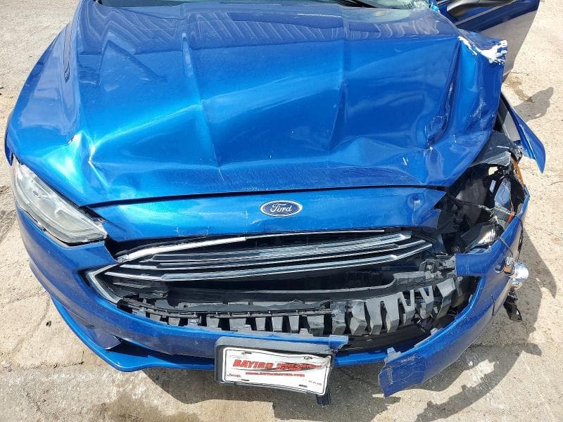 2018 FORD FUSION SE 11