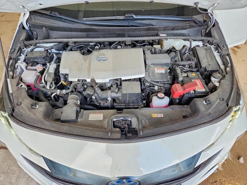 2022 TOYOTA PRIUS PRIME LE 11
