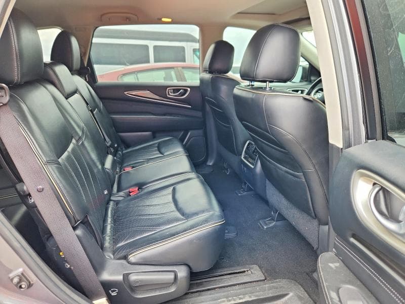 2017 INFINITI QX60 BASE 11