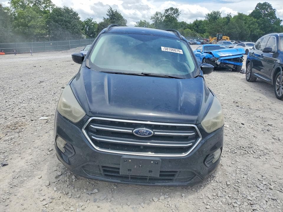 2017 FORD ESCAPE SE 5