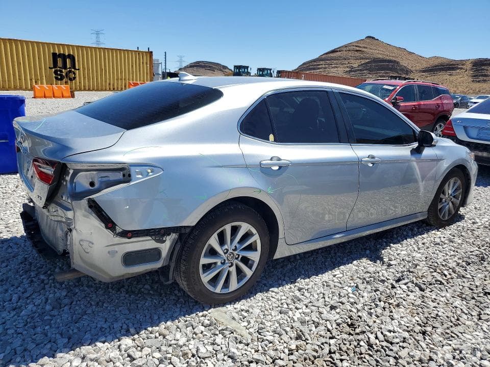2023 TOYOTA CAMRY LE 3
