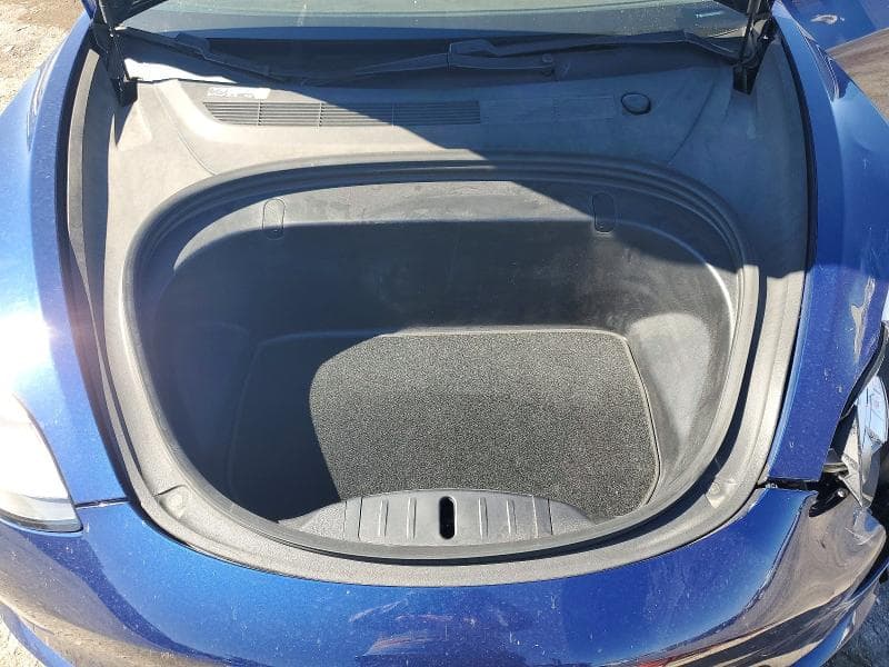 2018 TESLA MODEL 3 12