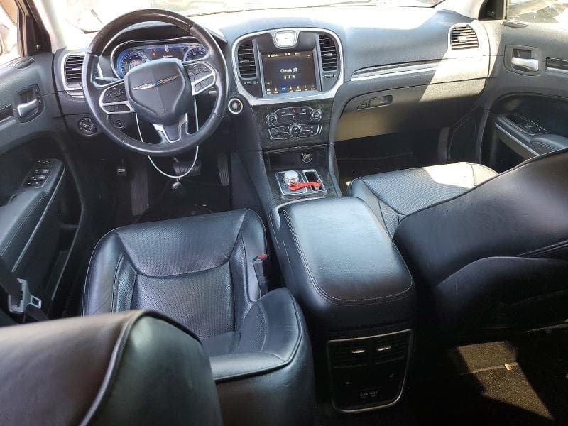 2019 CHRYSLER 300 LIMITED 8
