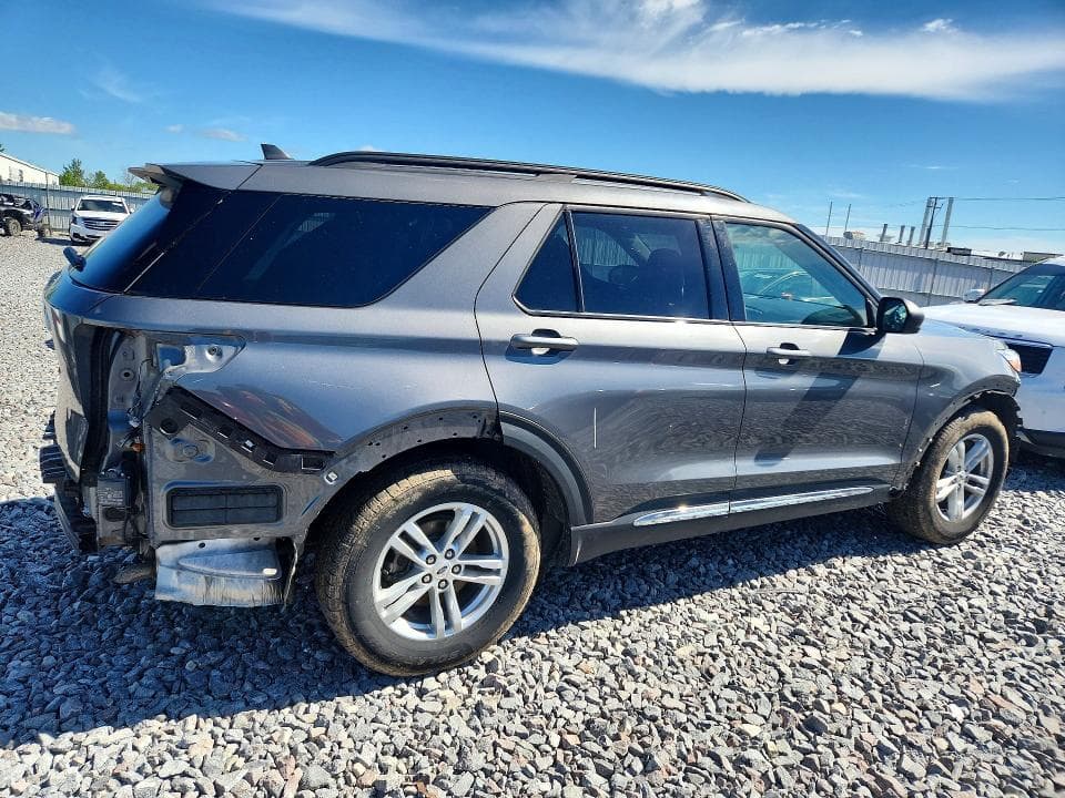 2023 FORD EXPLORER XLT 3