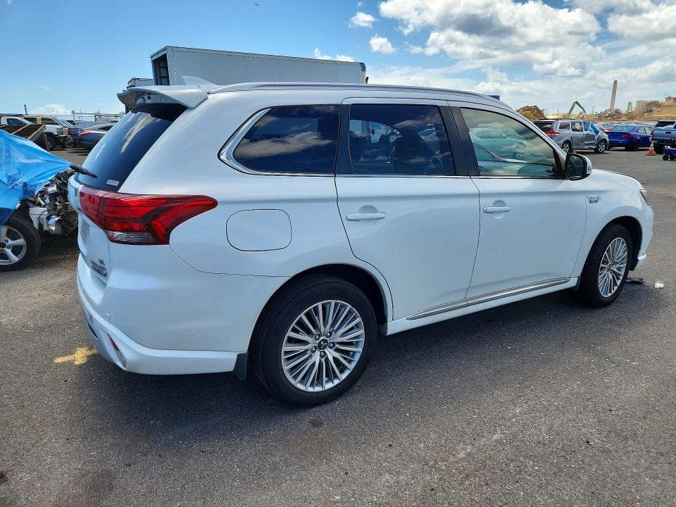 2019 MITSUBISHI OUTLANDER SEL 3