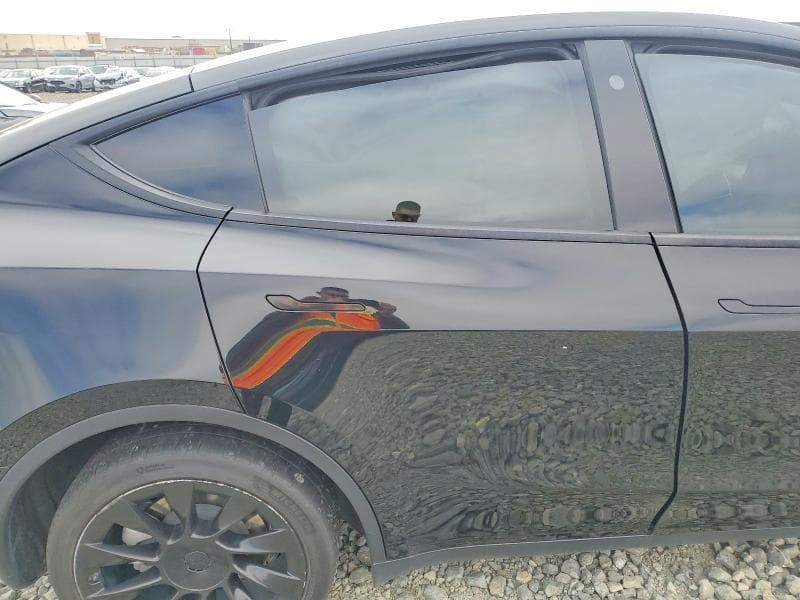 2022 TESLA MODEL Y 10