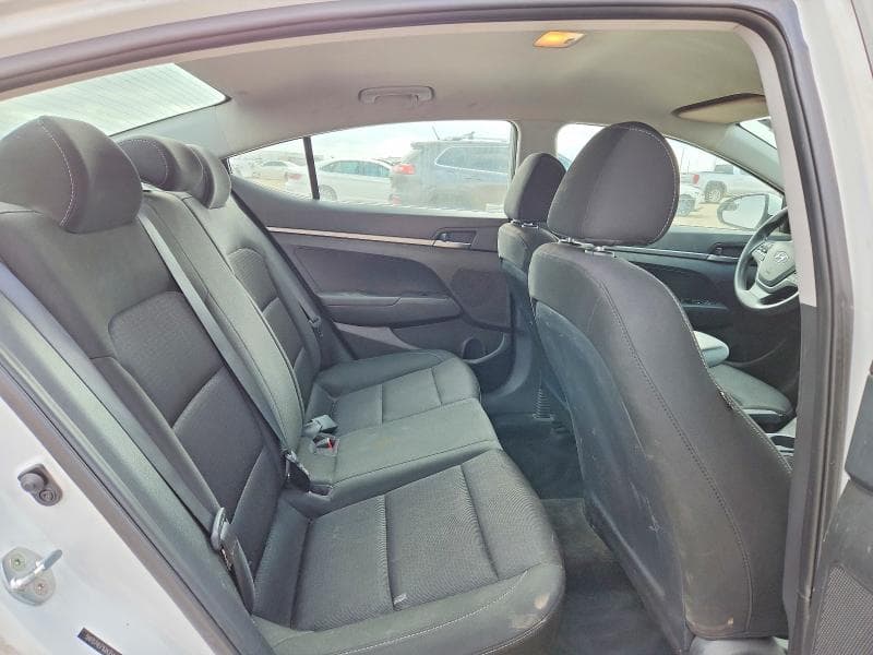 2018 HYUNDAI ELANTRA SE 10