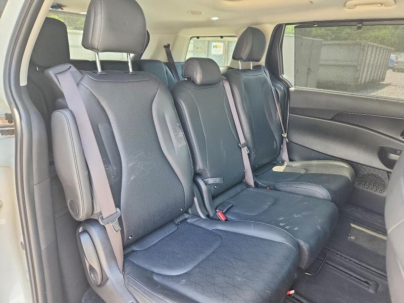 2025 KIA CARNIVAL HYBRID SX 11