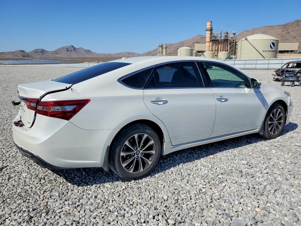 2018 TOYOTA AVALON XLE PLUS 3
