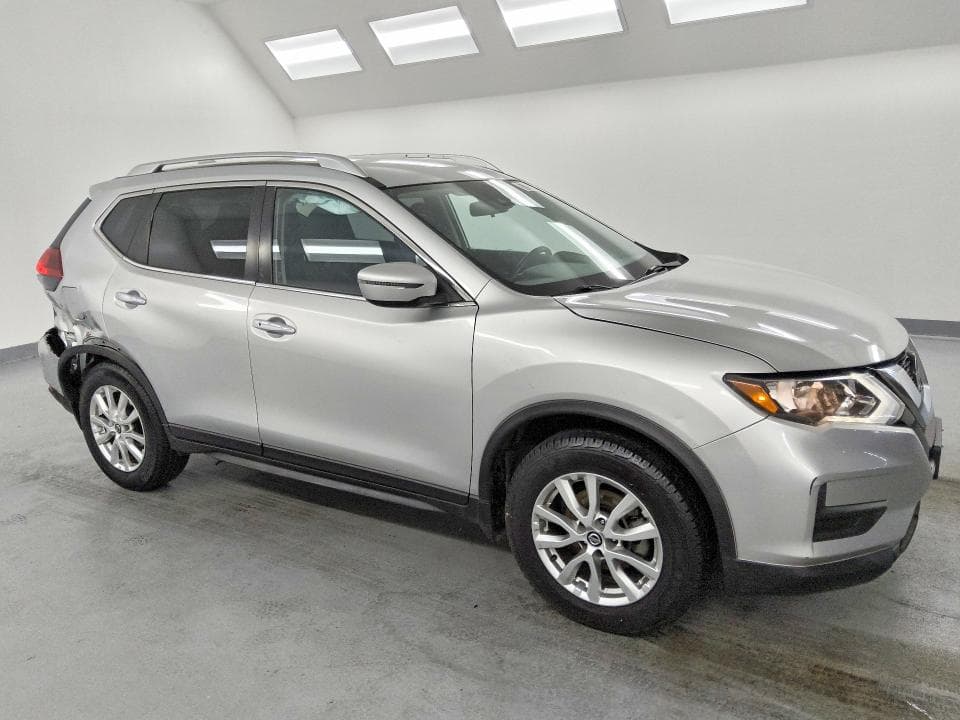 2020 NISSAN ROGUE SV 4