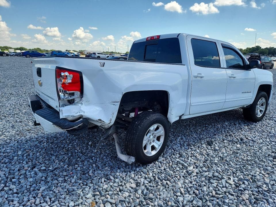 2018 CHEVROLET SILVERADO K1500 LT 3