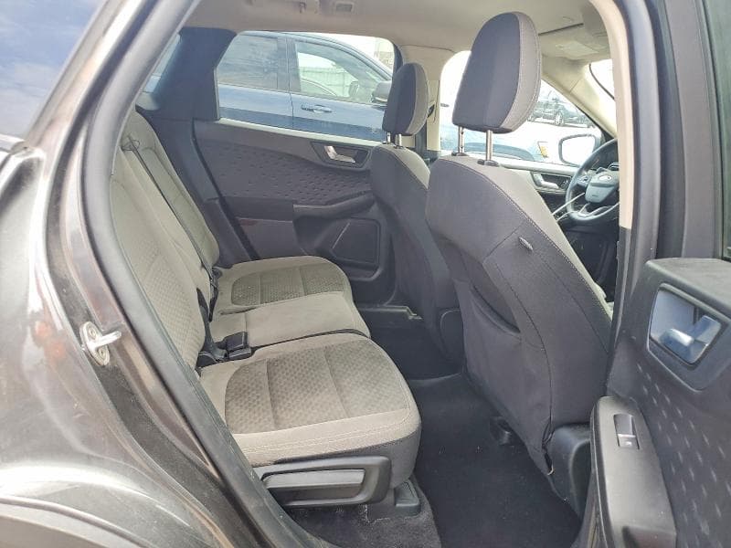 2020 FORD ESCAPE SE 11