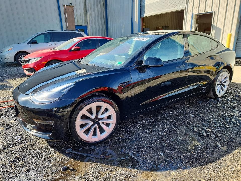 2022 TESLA MODEL 3 - 1
