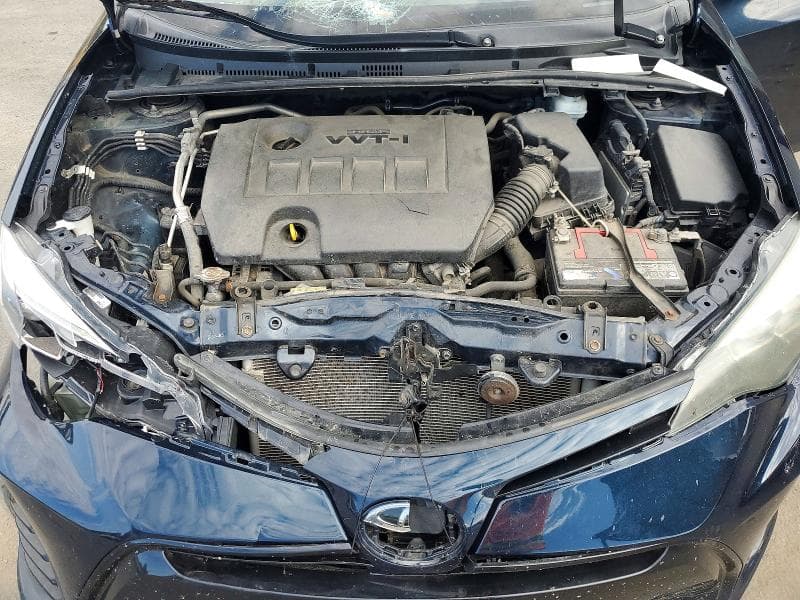 2018 TOYOTA COROLLA SE 11