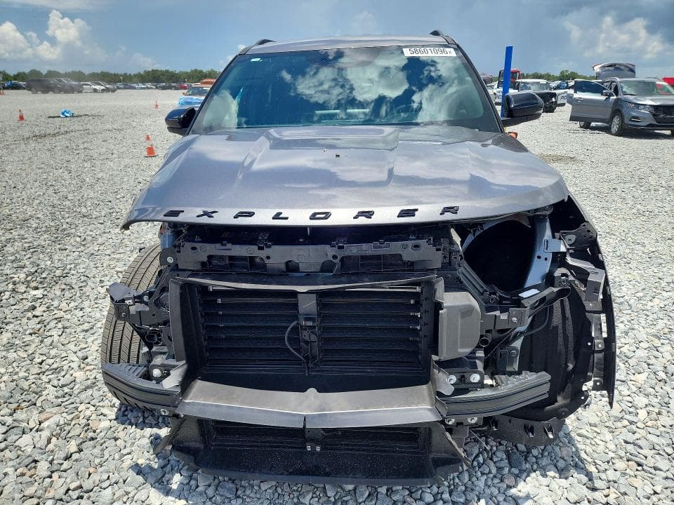 2025 FORD EXPLORER ST-LINE 5