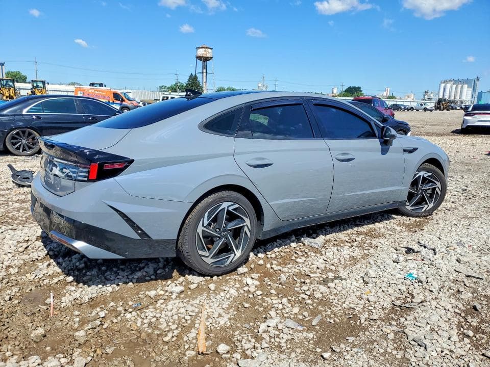 2025 HYUNDAI SONATA SEL 3