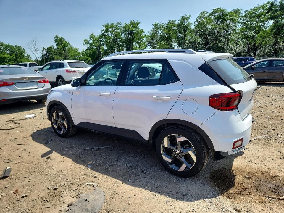 2023 HYUNDAI VENUE SEL 2
