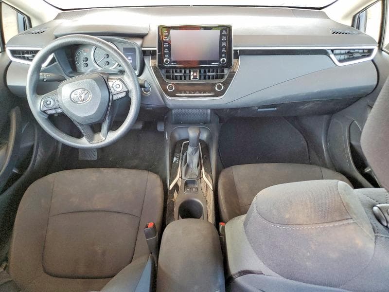 2021 TOYOTA COROLLA LE 8