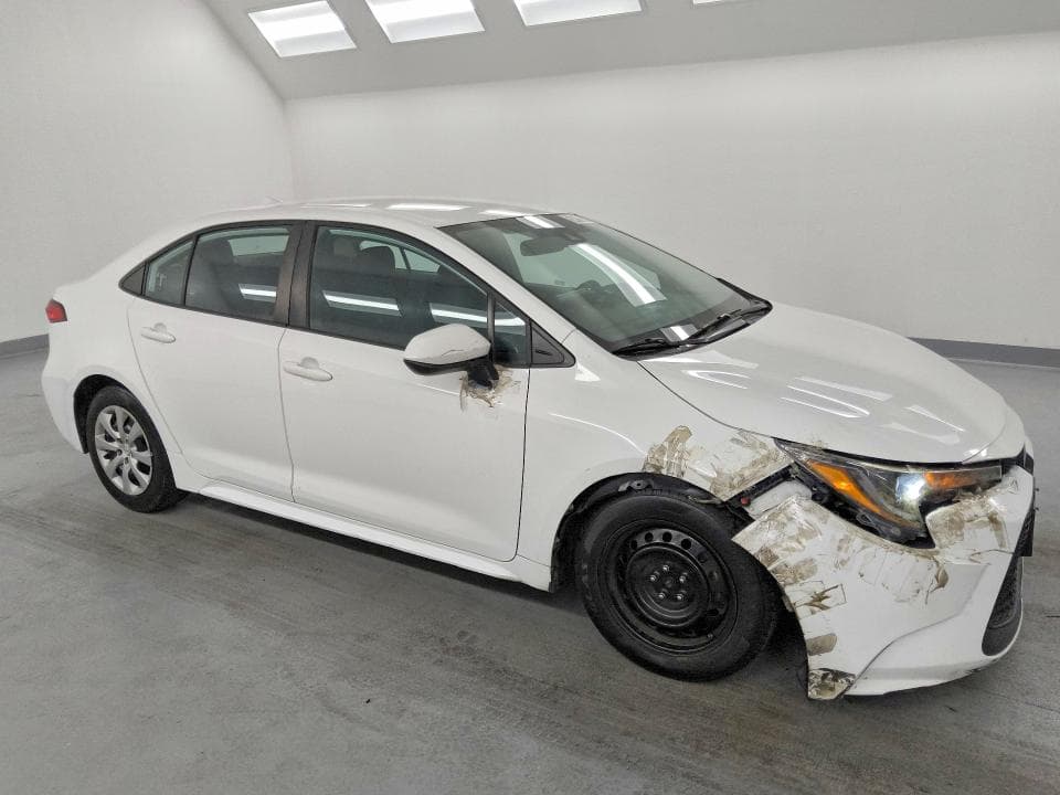 2022 TOYOTA COROLLA LE 4