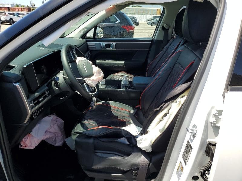 2026 HYUNDAI SANTA FE SE 7