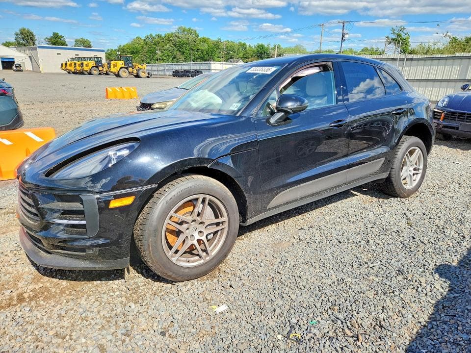 2021 PORSCHE MACAN - 1