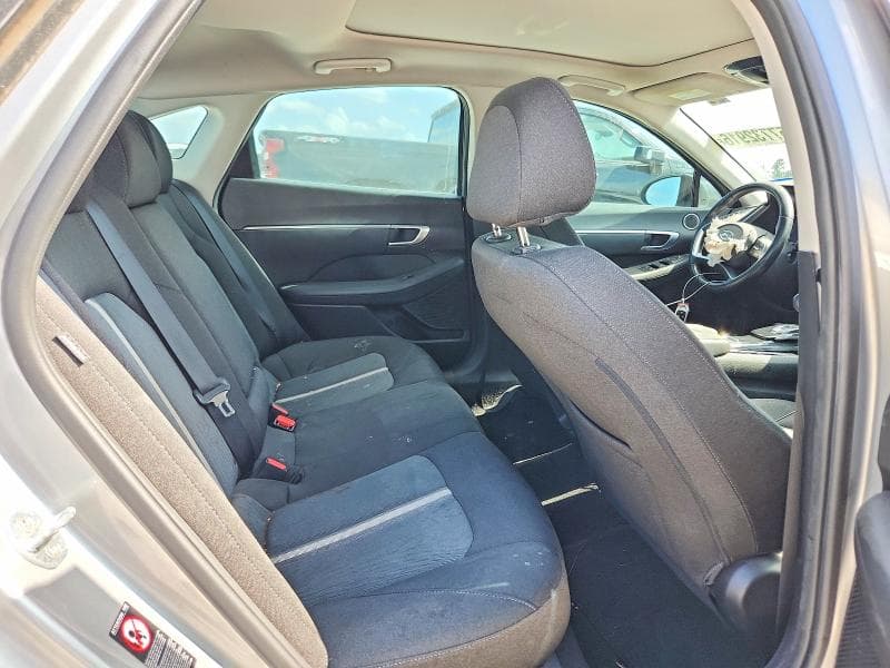 2021 HYUNDAI SONATA SEL 10
