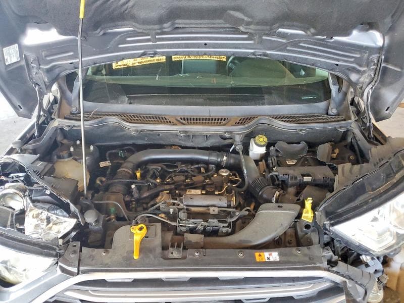 2020 FORD ECOSPORT SE 12