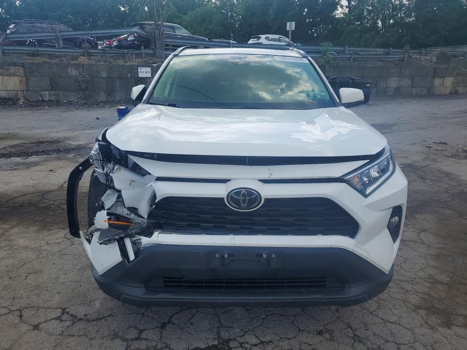 2019 TOYOTA RAV4 XLE PREMIUM 5