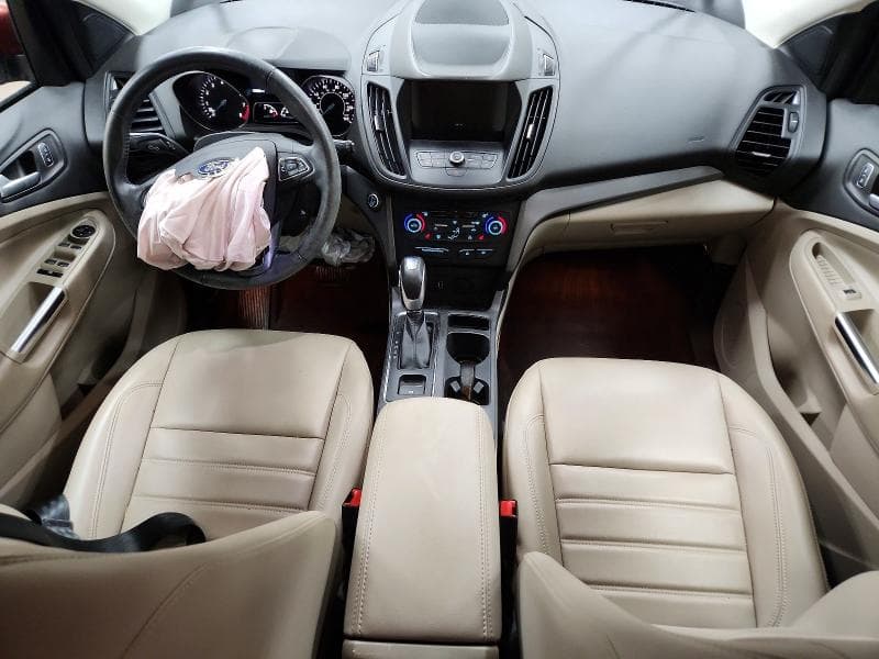 2019 FORD ESCAPE SEL 8