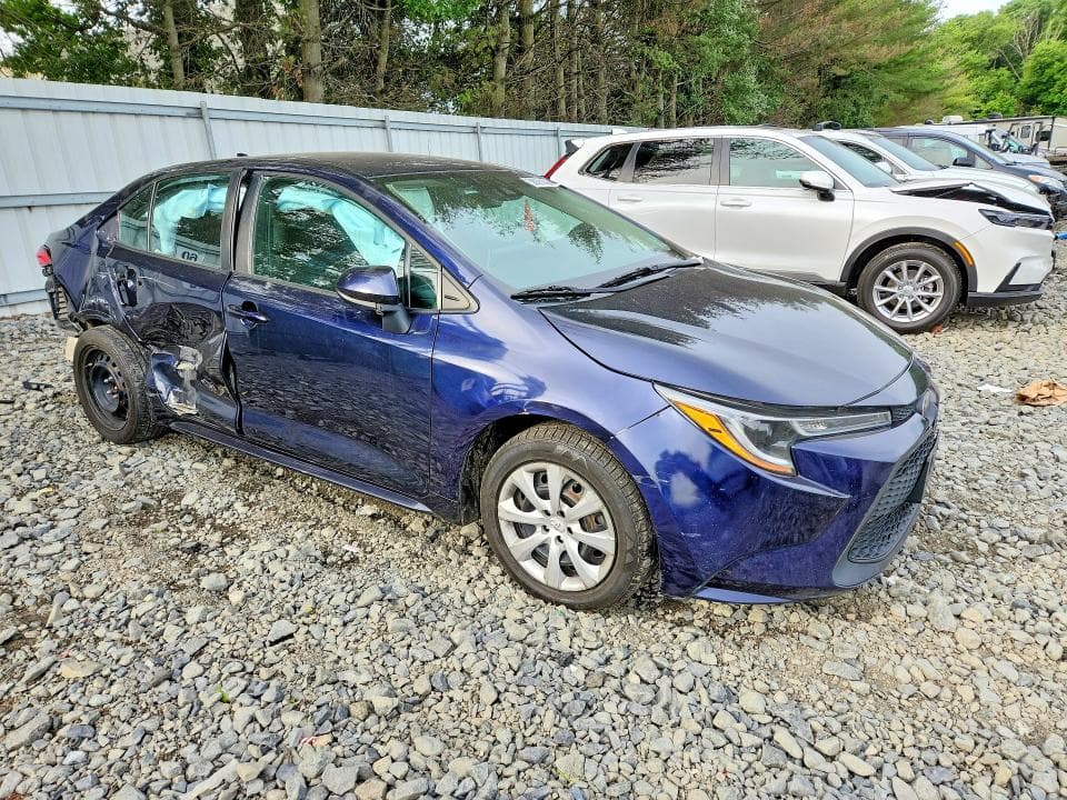 2021 TOYOTA COROLLA LE 4